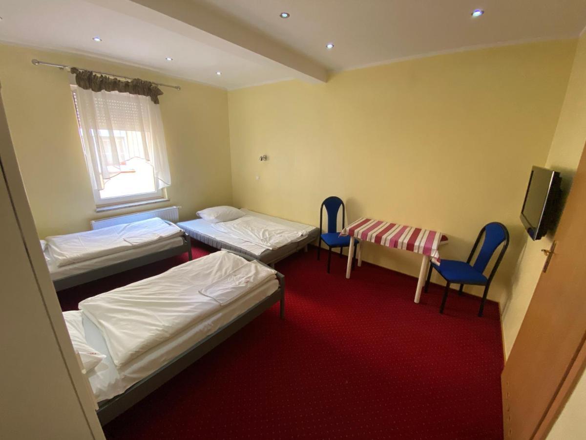 Hotel Tequila Międzyrzecz Buitenkant foto