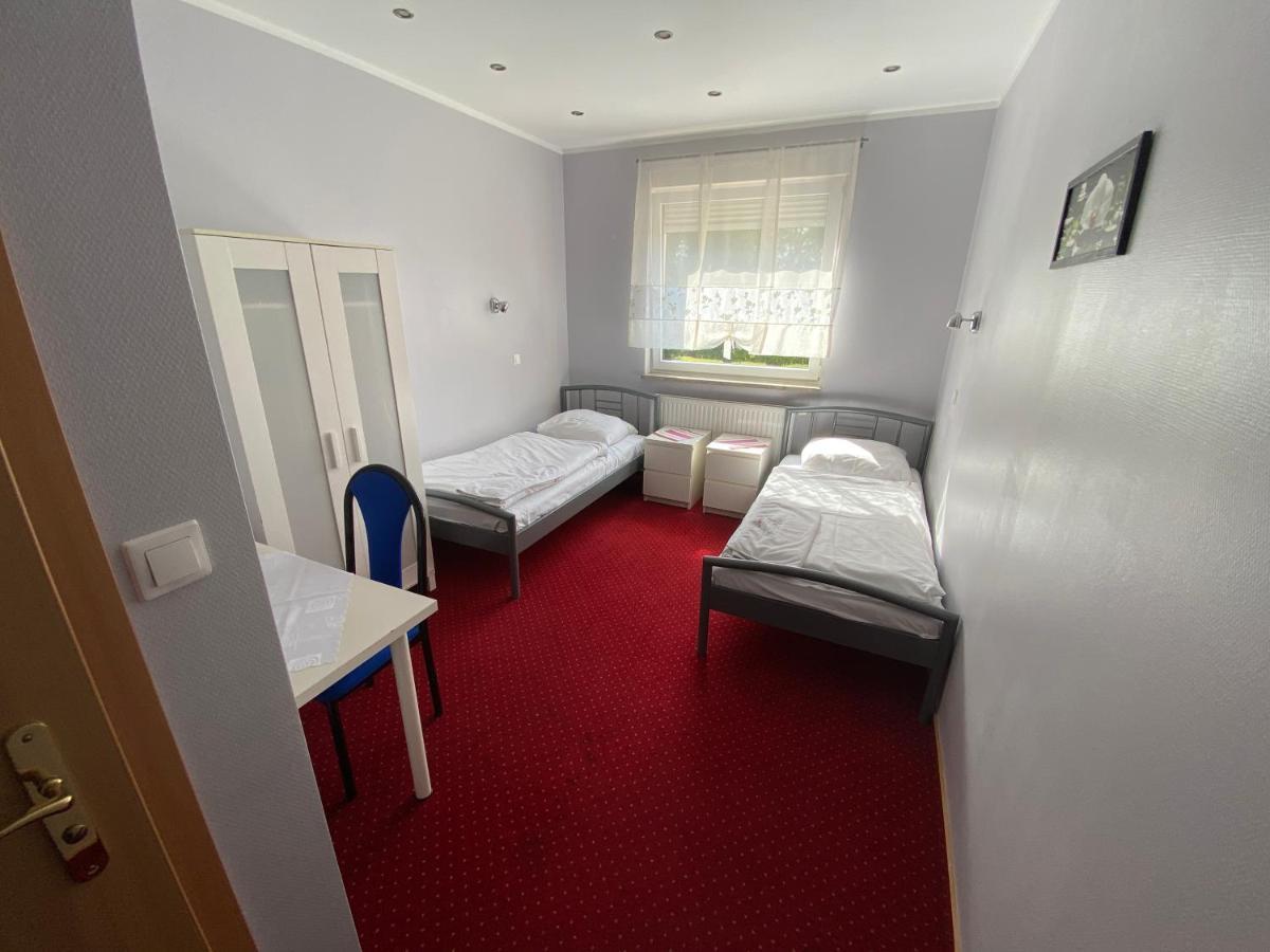 Hotel Tequila Międzyrzecz Buitenkant foto