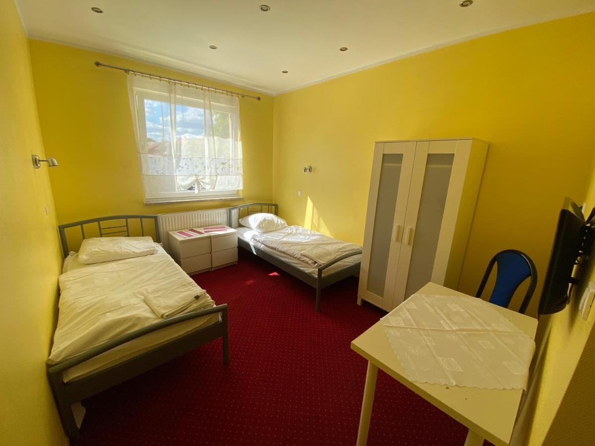 Hotel Tequila Międzyrzecz Buitenkant foto