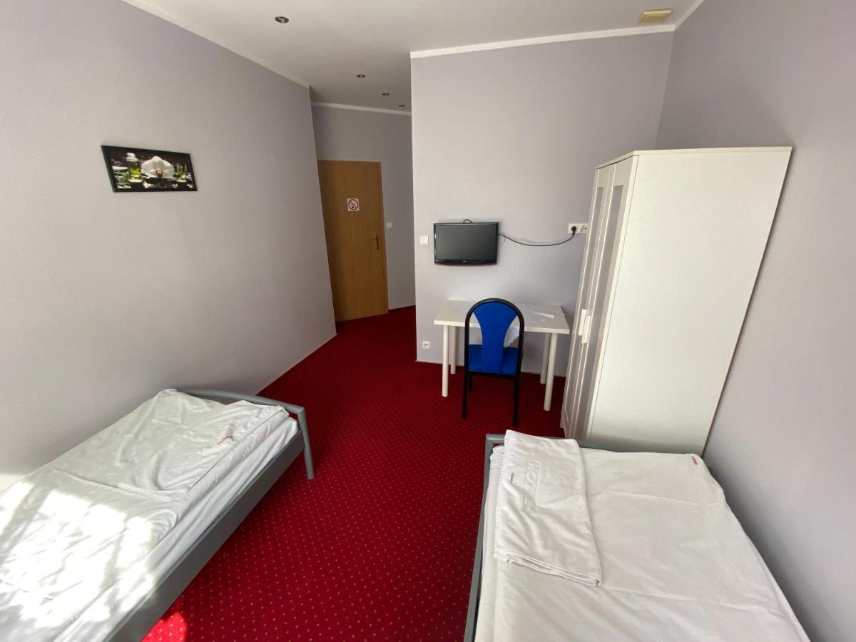 Hotel Tequila Międzyrzecz Buitenkant foto