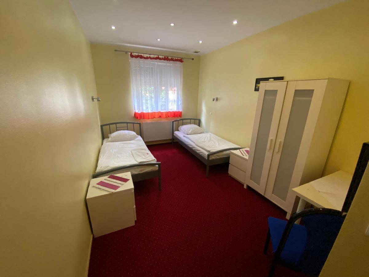 Hotel Tequila Międzyrzecz Buitenkant foto